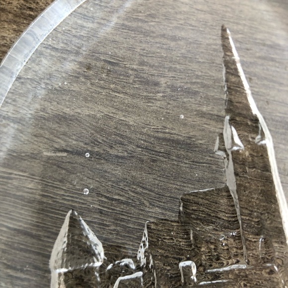 Scancrystal Castle Crystal Paperweight - Picture 9 of 15